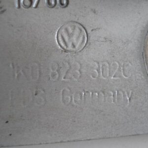 VWGO0305572 VW Golf 2004-2008 | Μεντεσές Καπό Δεξιός